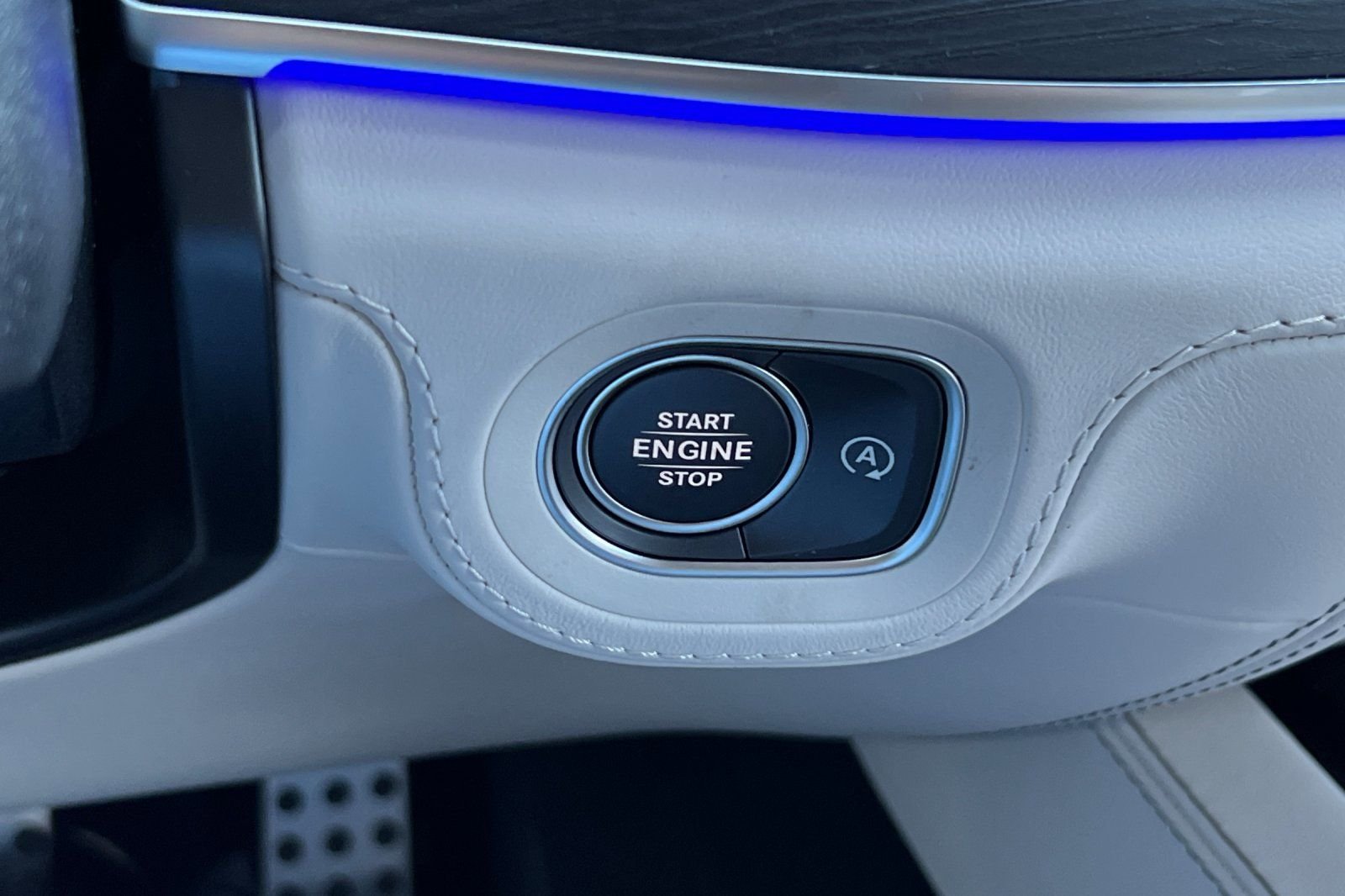 New 2026 Moonlight White Metallic Mercedes-Benz 63 S AMG® image 25
