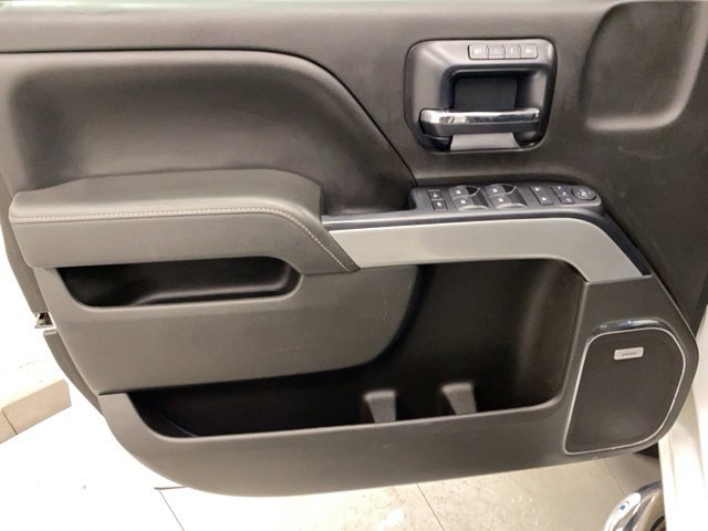 Used 2014 White Chevrolet LTZ image 27