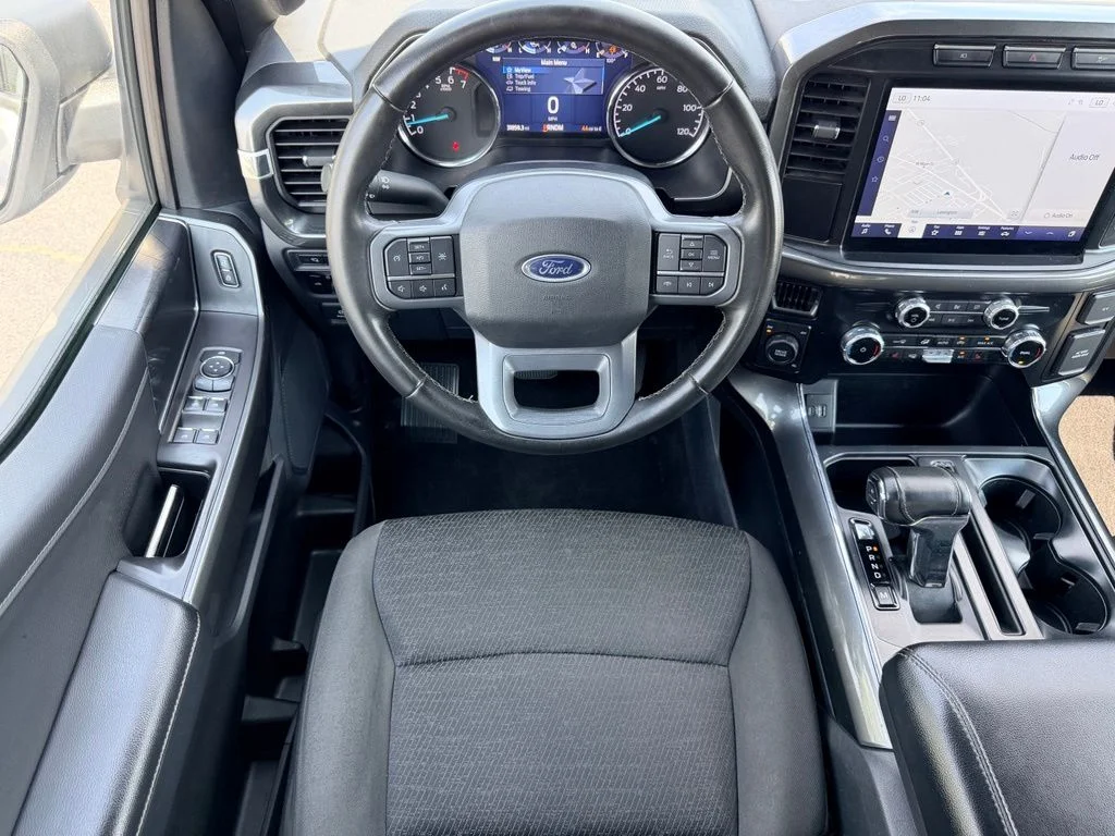 Used 2023 White Ford XLT image 21