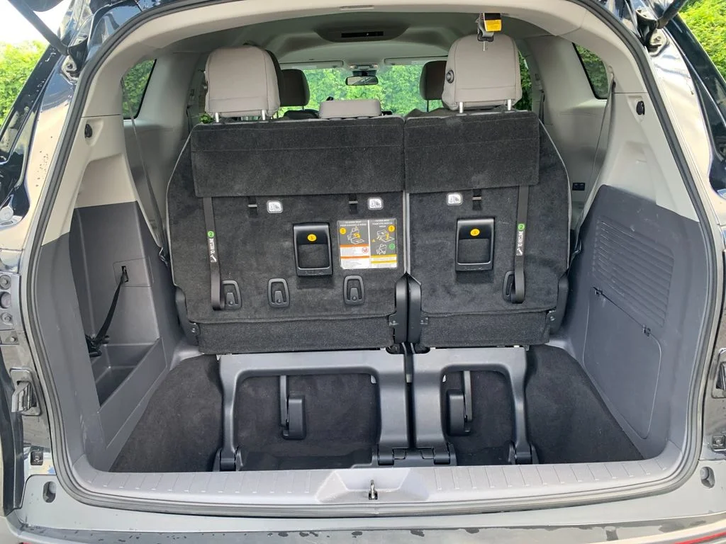 Used 2021 Black Toyota LE image 19