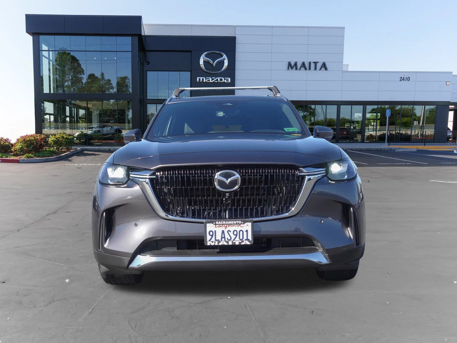 Certified Used 2024 Machine Gray Metallic Mazda Premium Plus image 11