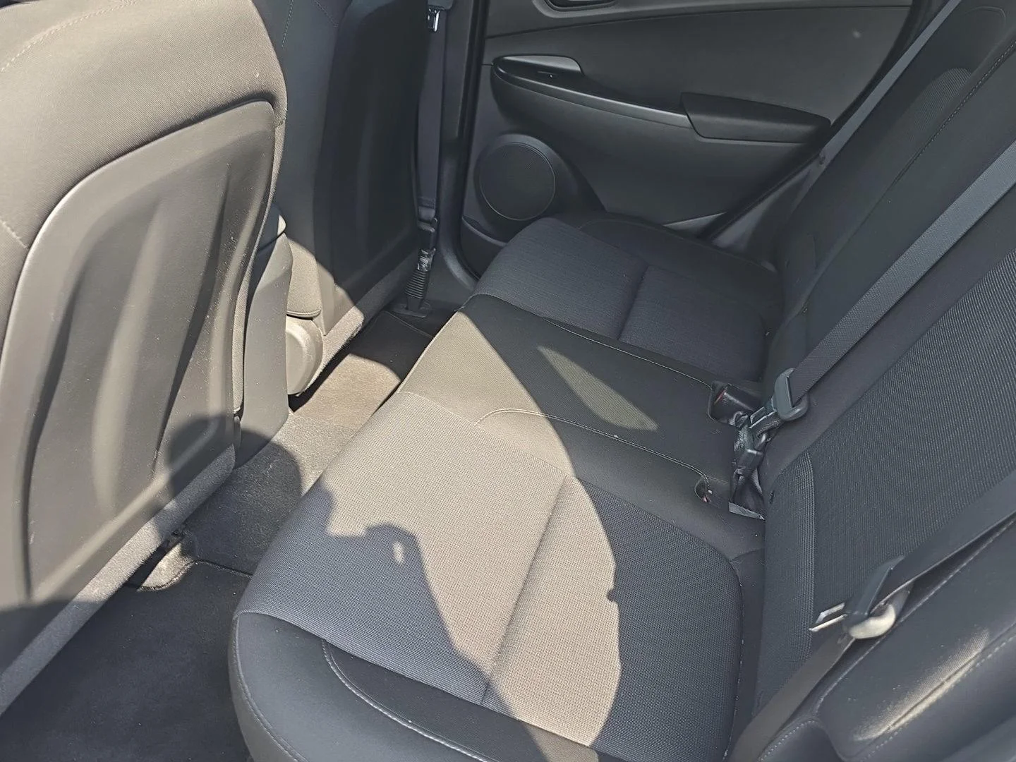 Used 2022 Lunar White Hyundai SEL image 18