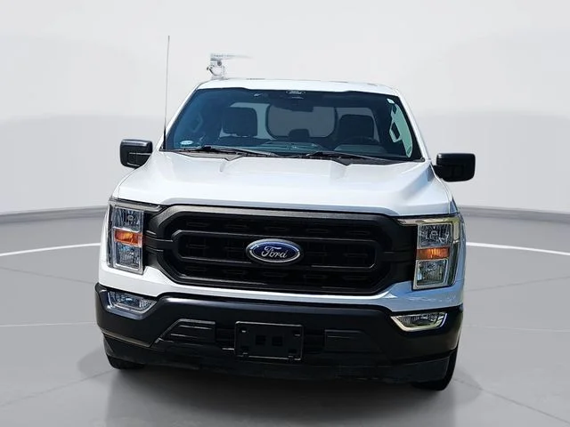 Used 2022 White Ford XL image 2