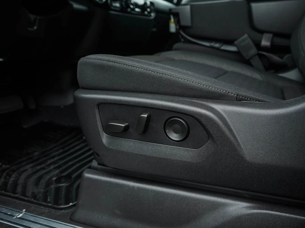 2026 Chevrolet Silverado 1500 LT - Photo 17