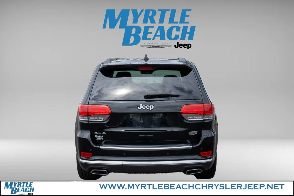 Used 2020 Diamond Black Jeep Summit image 5
