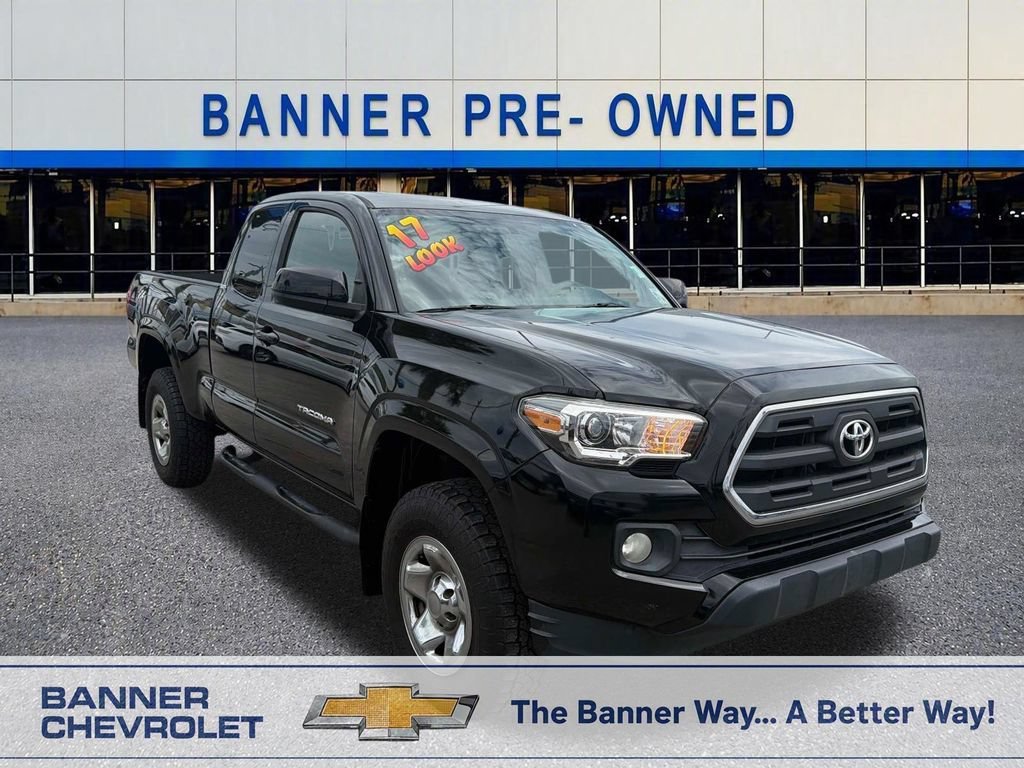 2017 Toyota Tacoma SR