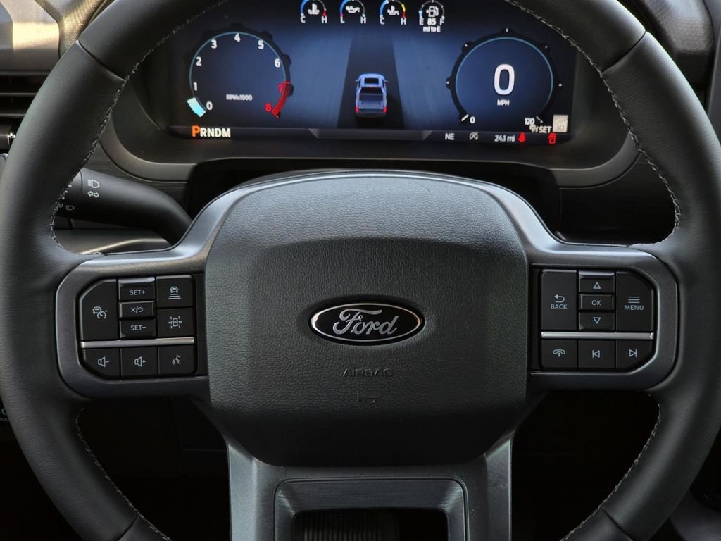 New 2026 Carbonized Gray Metallic Ford XLT image 35