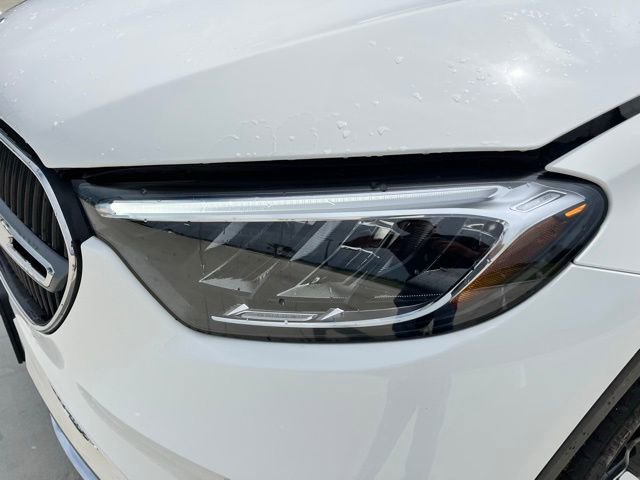New 2026 Polar White Mercedes-Benz GLC 300 image 41