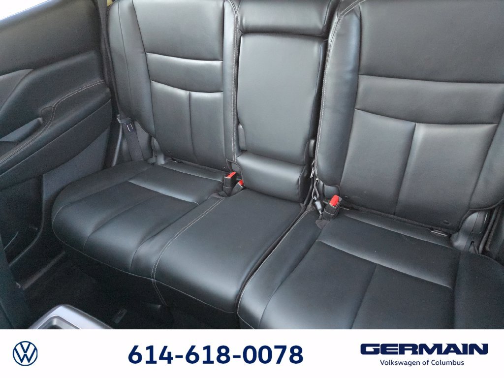 Used 2020 Black Nissan SV image 22
