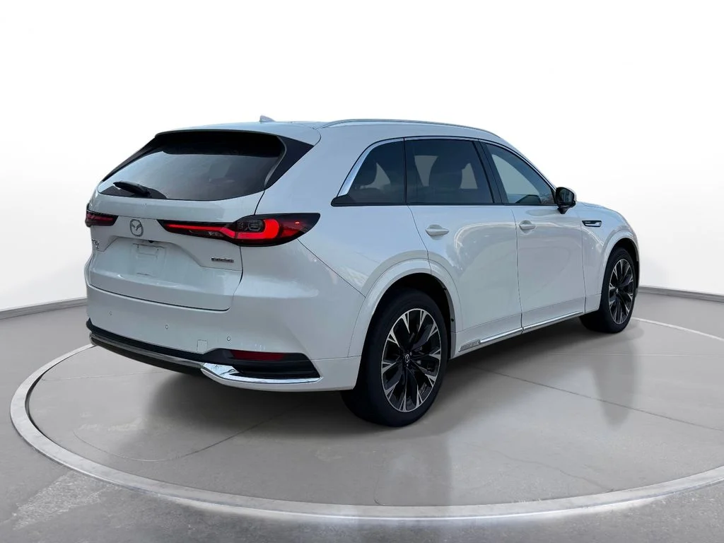 Used 2026 White Mazda 3.3 Turbo S Premium Plus image 9