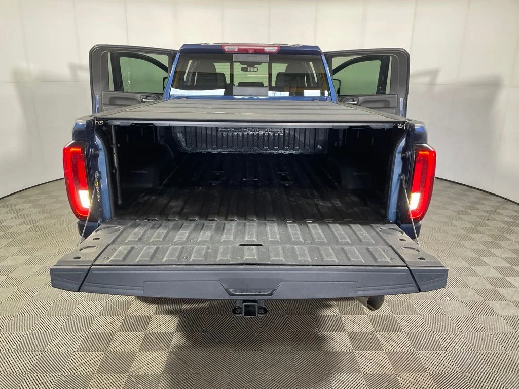 Used 2022 Blue GMC Denali image 22