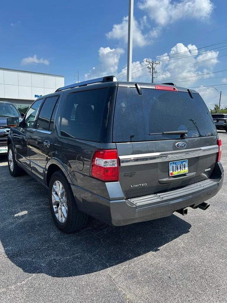 Used 2016 Gray Ford Limited image 6