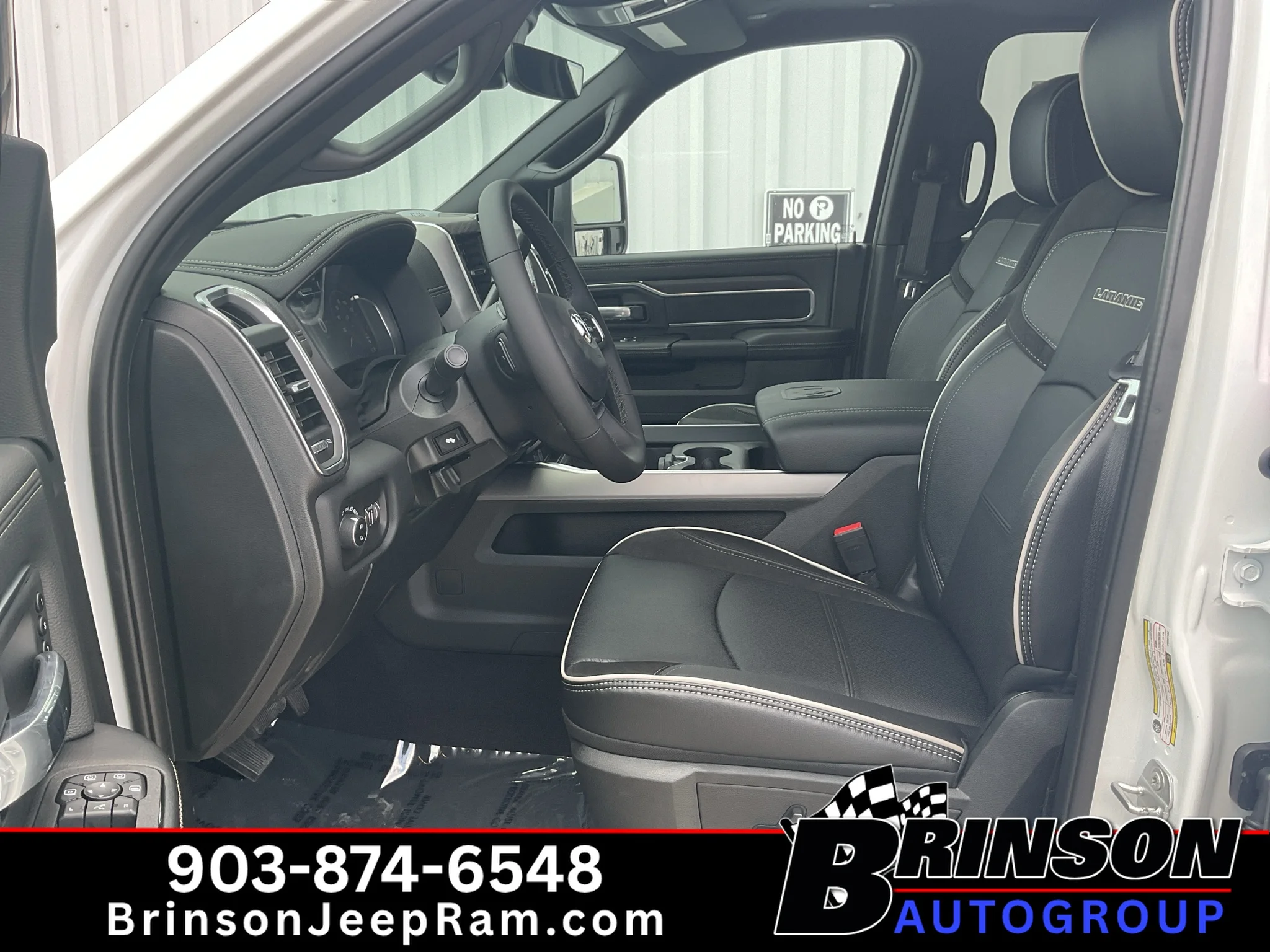 New 2027 Bright White Clear-Coat Exterior Paint RAM Laramie image 11
