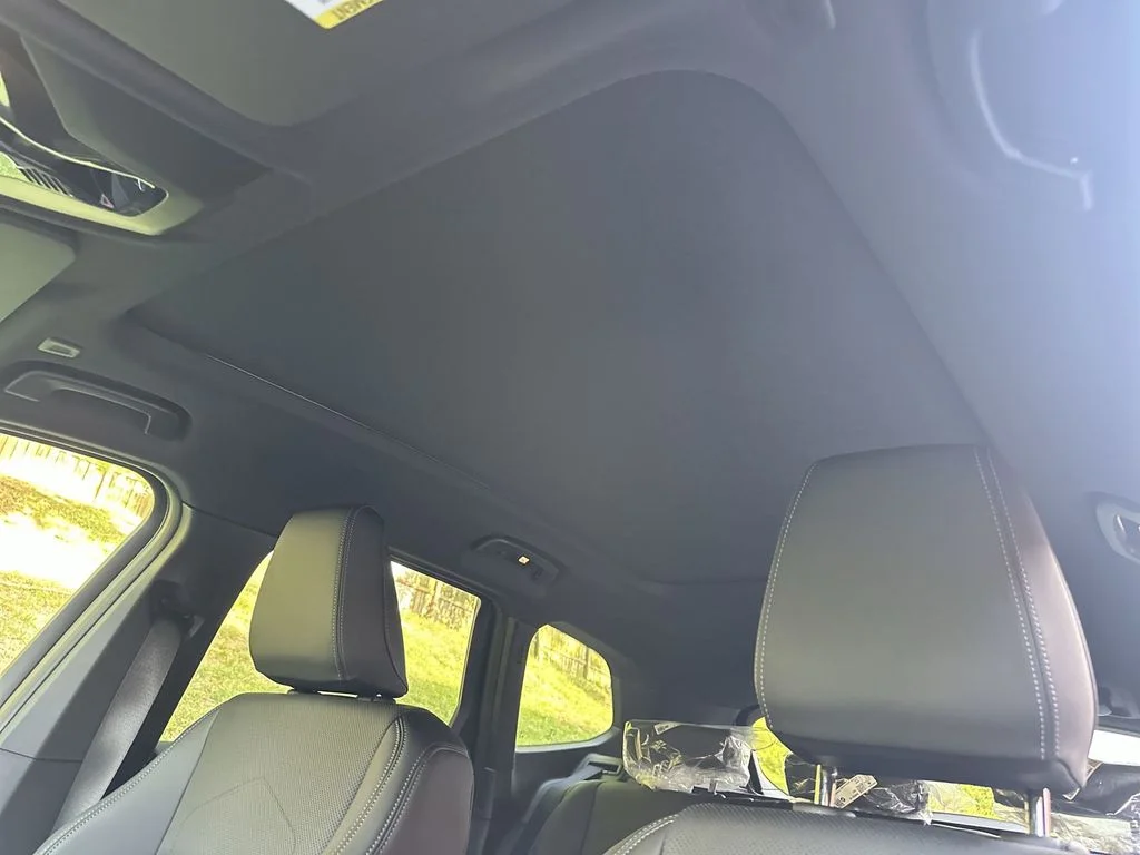 Used 2026 White BMW xDrive28i image 24