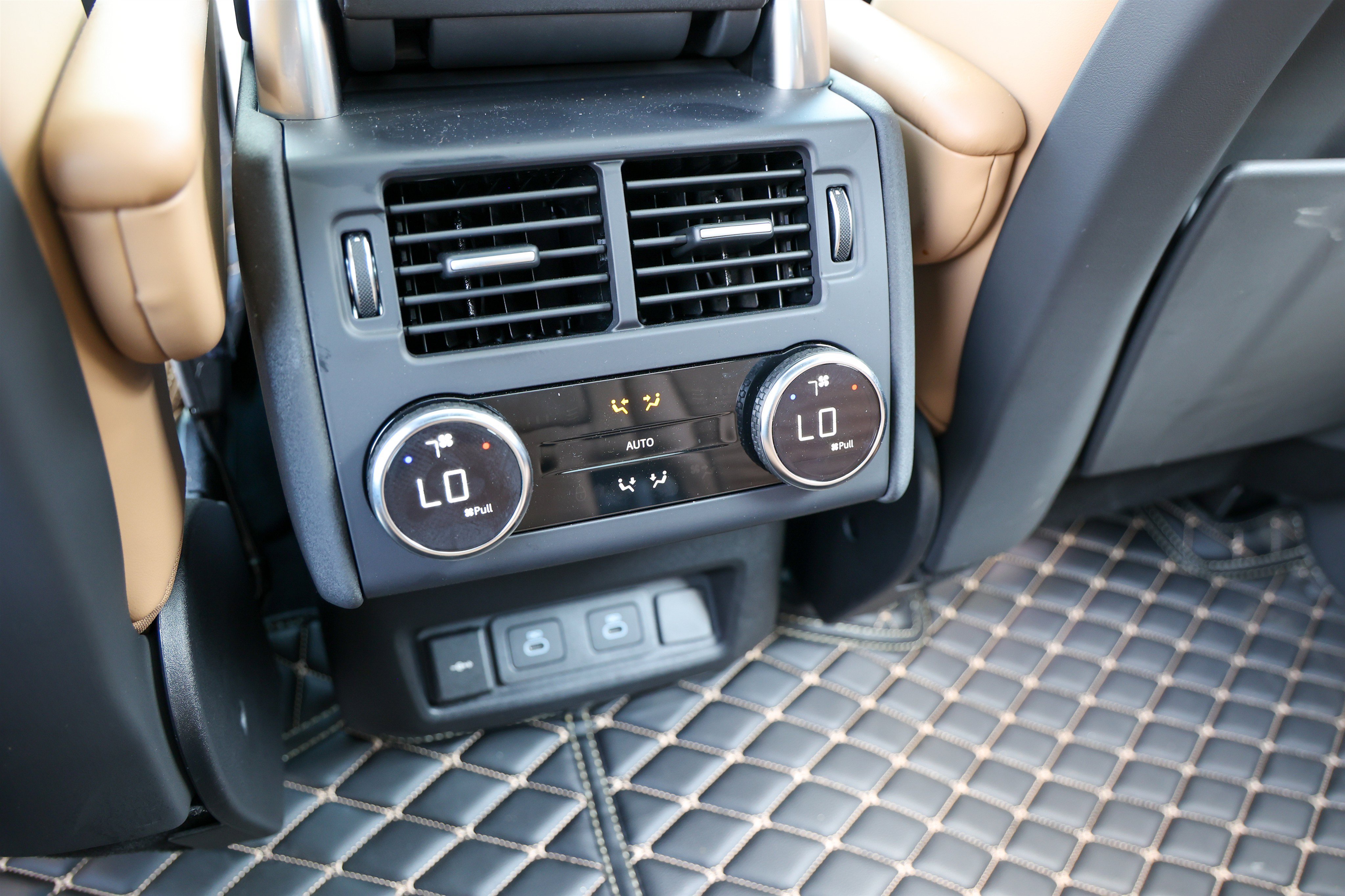Used 2026 Maroon Land Rover Gemini Edition image 51
