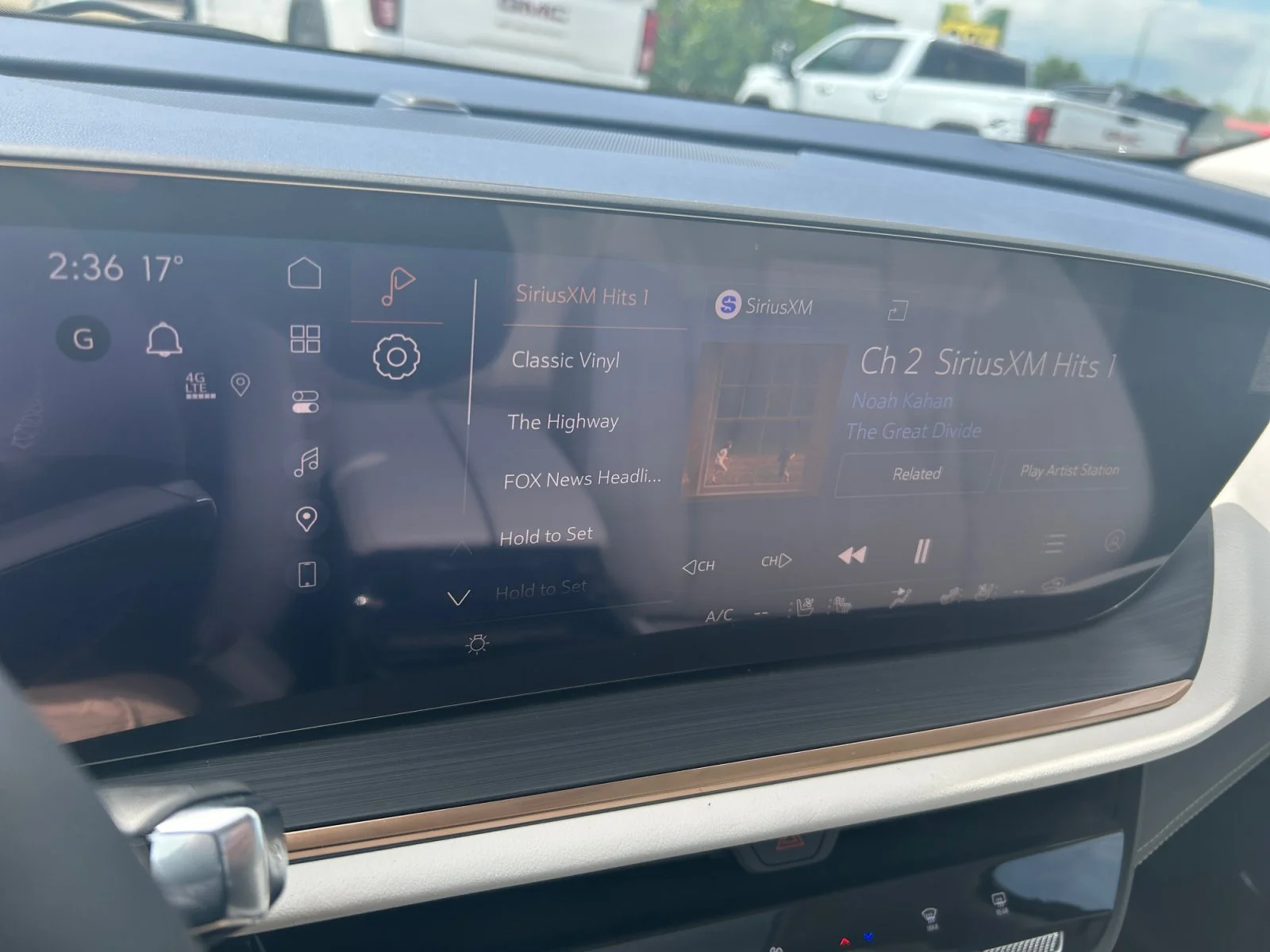 New 2026 Ebony Twilight Metallic Buick Avenir AWD image 24