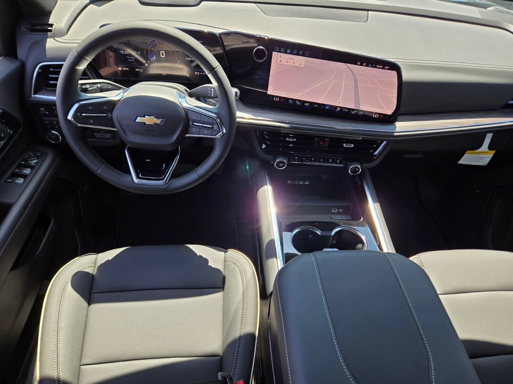 2026 Chevrolet Suburban Premier - Photo 10