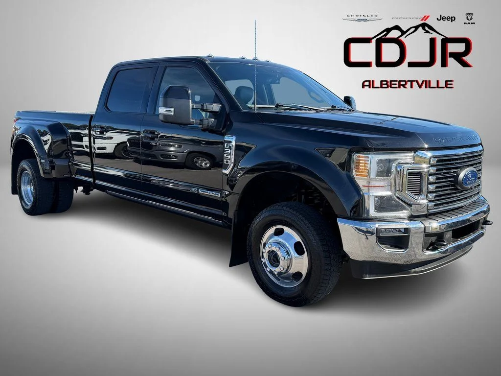 2022 Ford F-350 Lariat 4x4 Crew Cab 8' Box DRW's photo