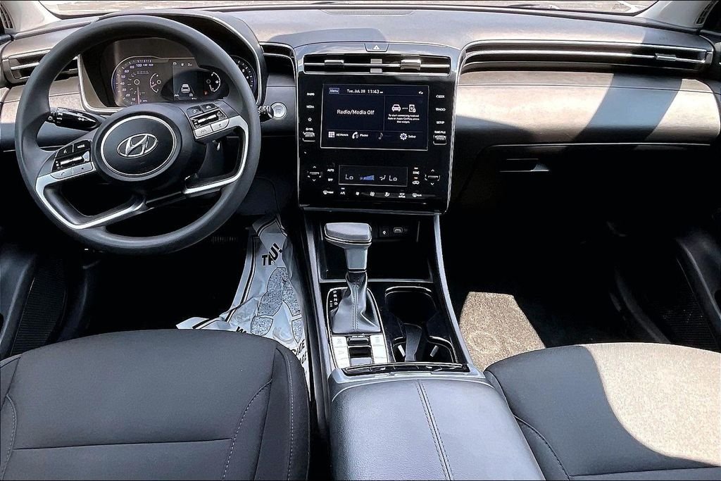 Used 2024 Gray Hyundai SEL image 18