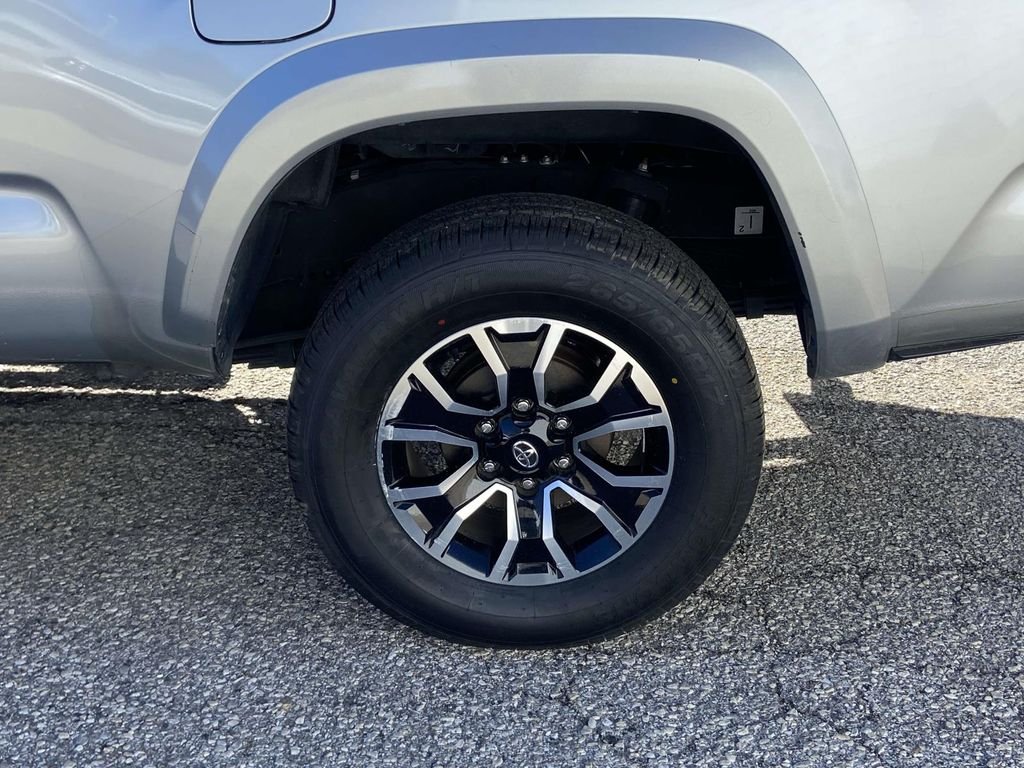 2022 Toyota Tacoma TRD Sport - Photo 9