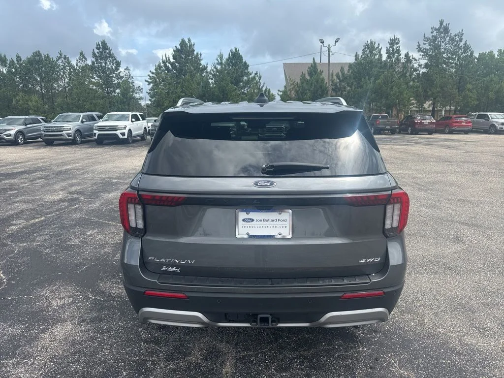 Used 2025 Gray Ford Platinum image 23
