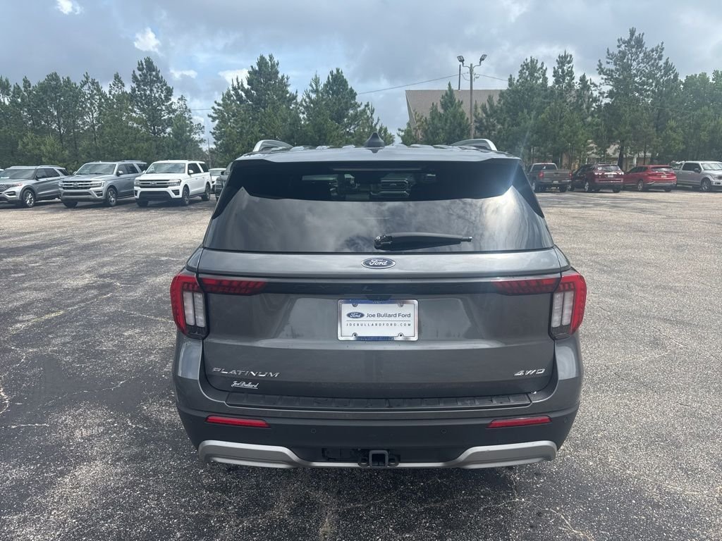 Used 2025 Gray Ford Platinum image 23