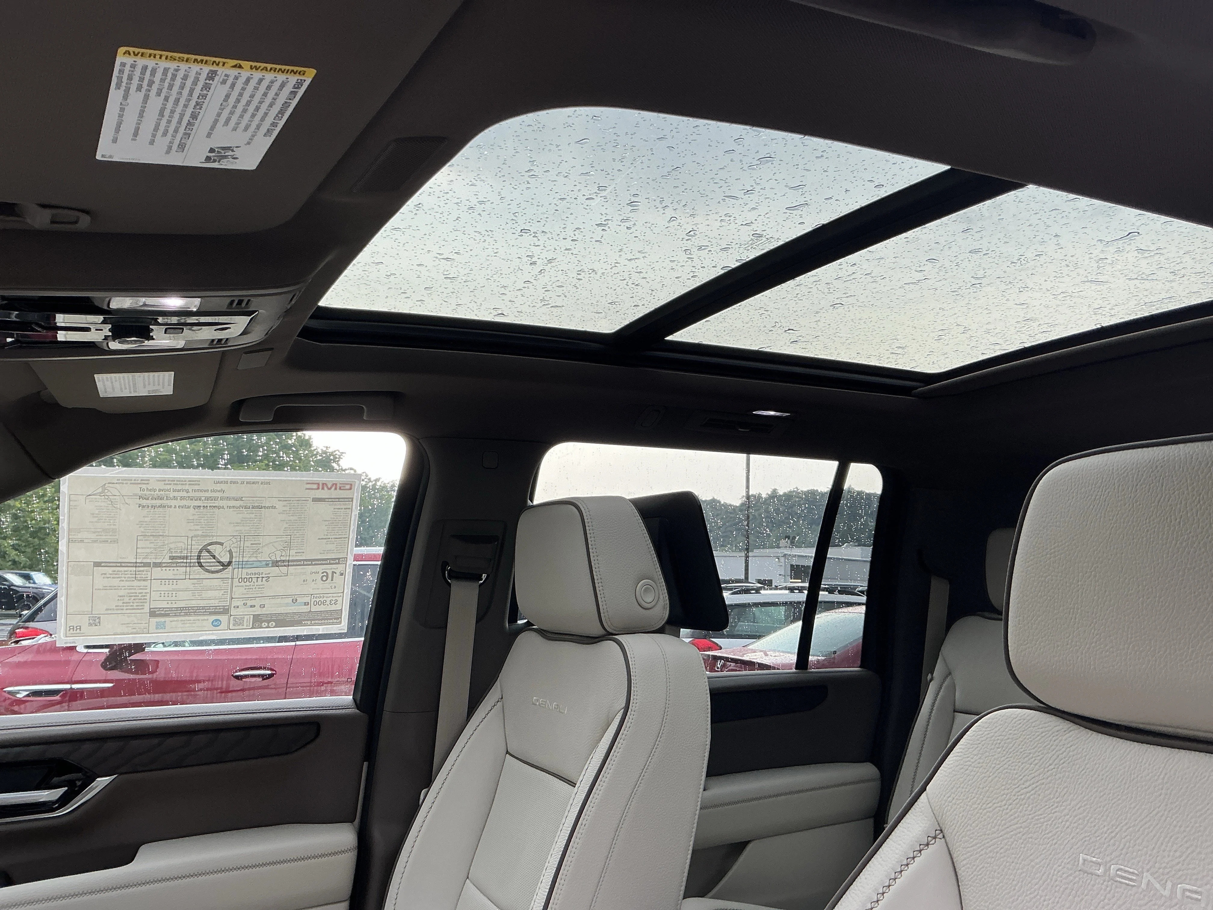 2026 GMC Yukon XL Denali - Photo 12