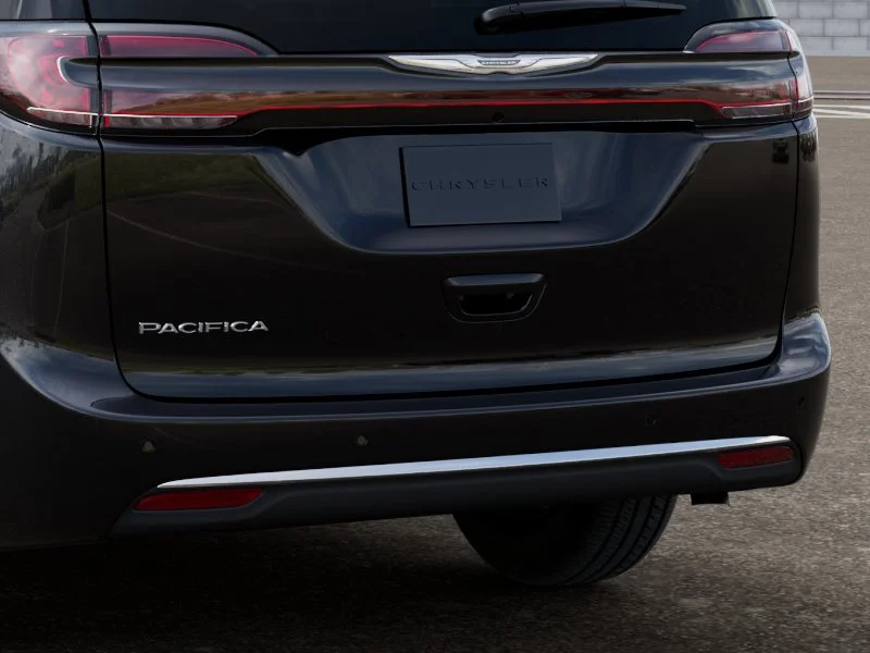 New 2026 Diamond Black Crystal Pearlcoat Chrysler Select image 13