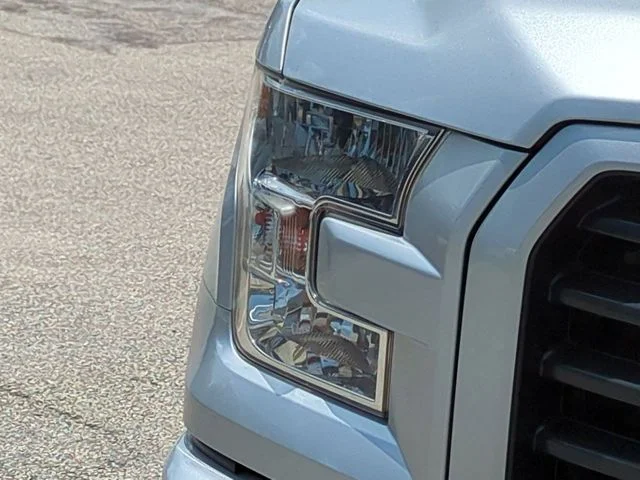 Used 2017 Silver Ford XL image 10