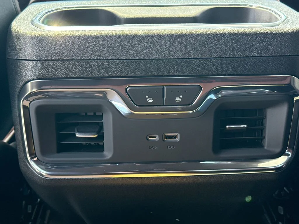 2026 GMC Sierra 2500HD Denali Ultimate - Photo 32