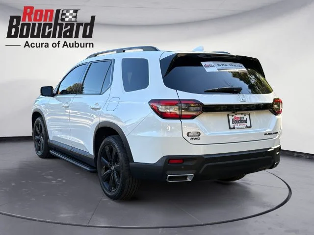 Used 2025 Platinum White Pearl Honda Black Edition image 4