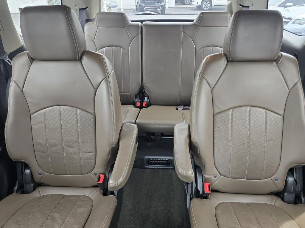 Used 2015 CARBON BLACK METALLIC GMC SLT image 15