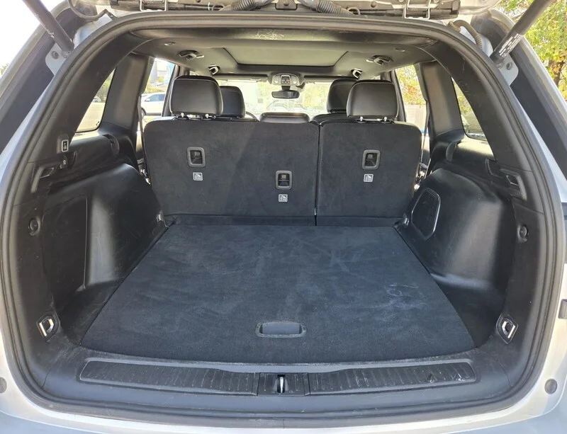 Used 2024 Silver JEEP 4XE image 16