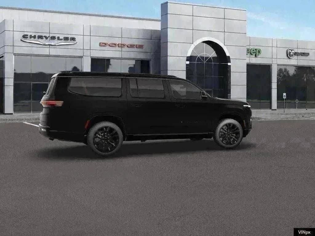 New 2026 High Gloss Black Exterior Paint Jeep Summit Reserve image 14