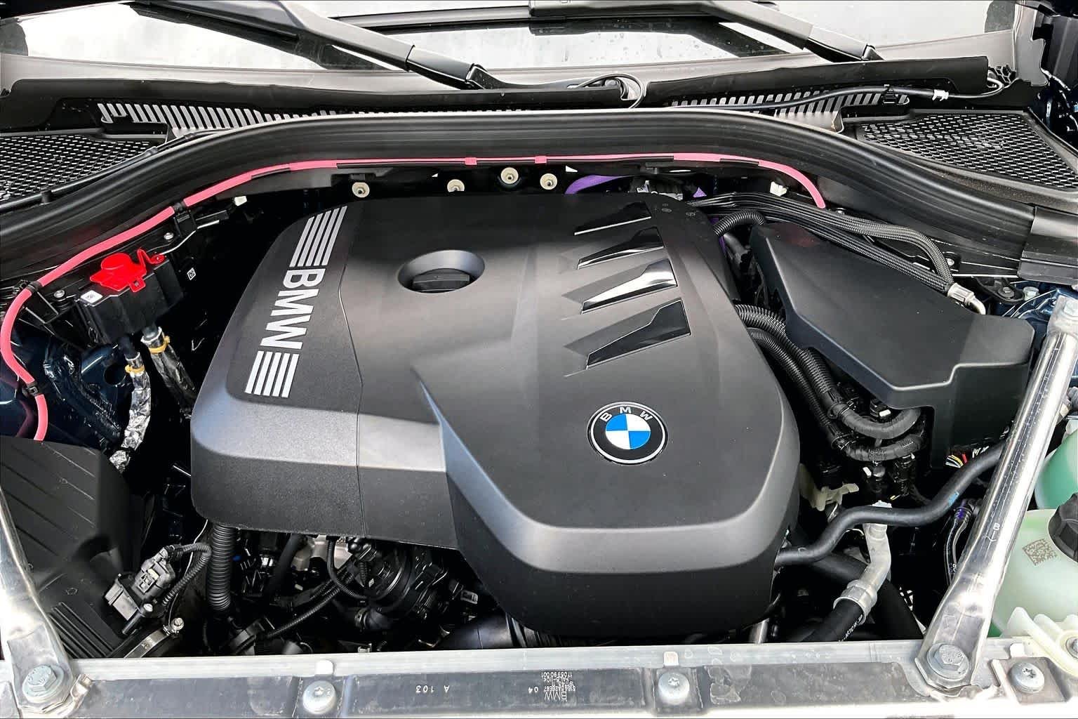 New 2026 Arctic Race Blue Metallic BMW 30 xDrive image 16