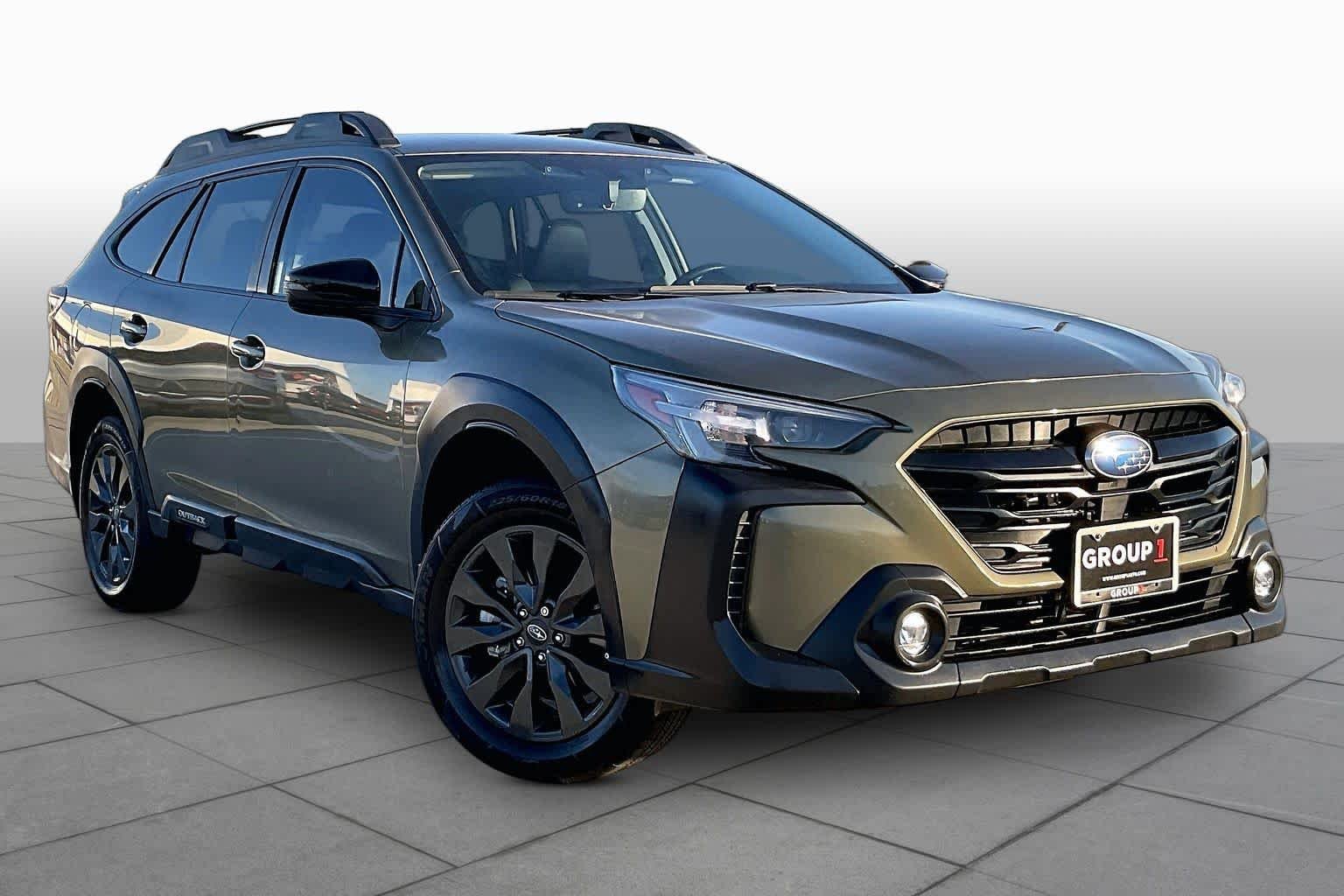 Used 2023 Autumn Green Metallic Subaru Onyx Edition image 3
