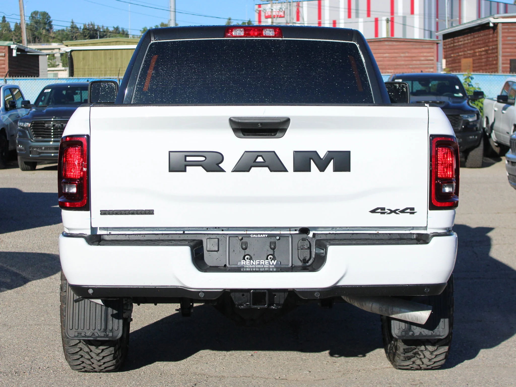 New 2026 White RAM Big Horn*, 35 Inch Tires, 20 Inch Toyos image 4