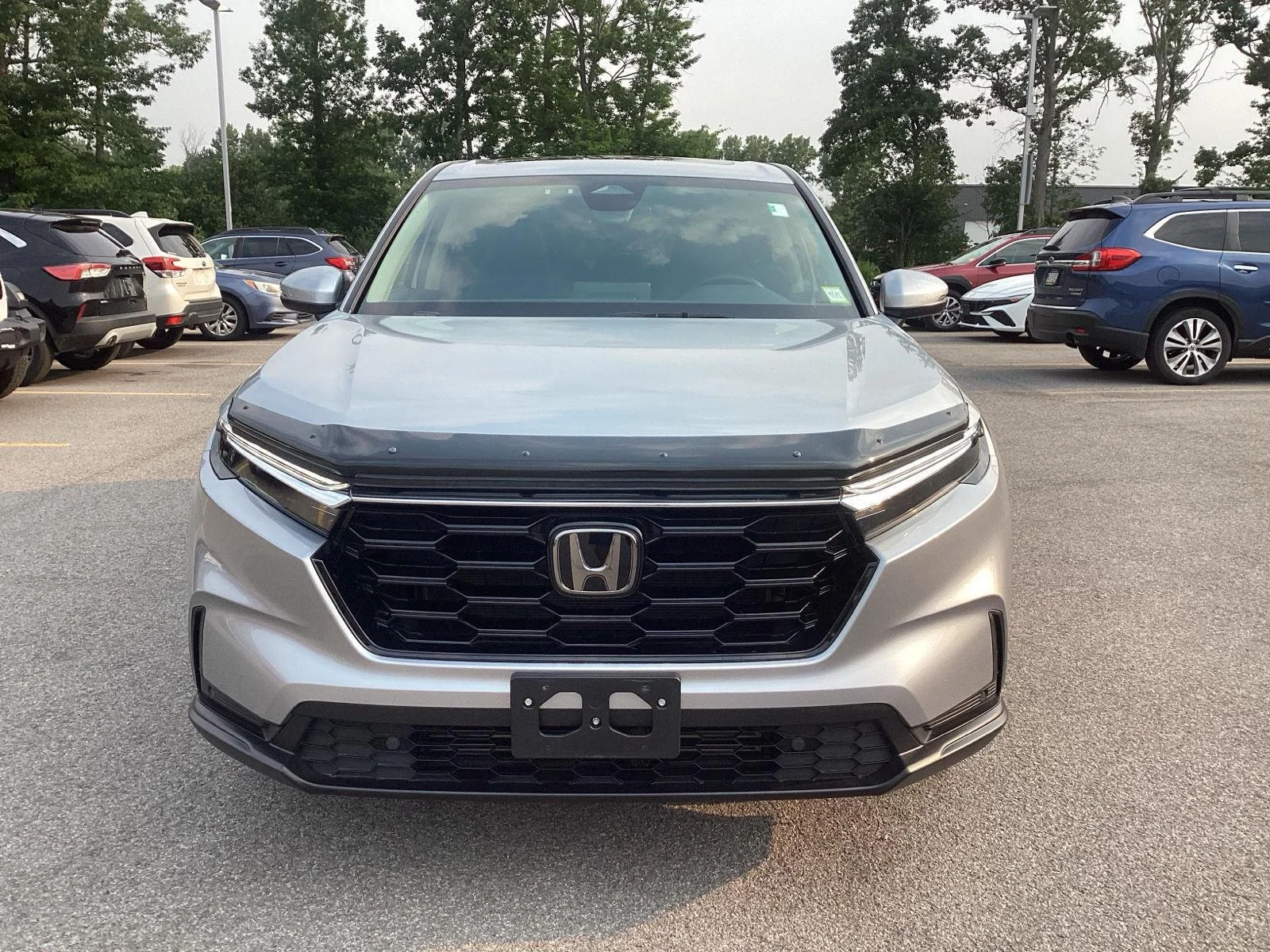 Used 2025 Solar Silver Metallic Honda EX-L image 2