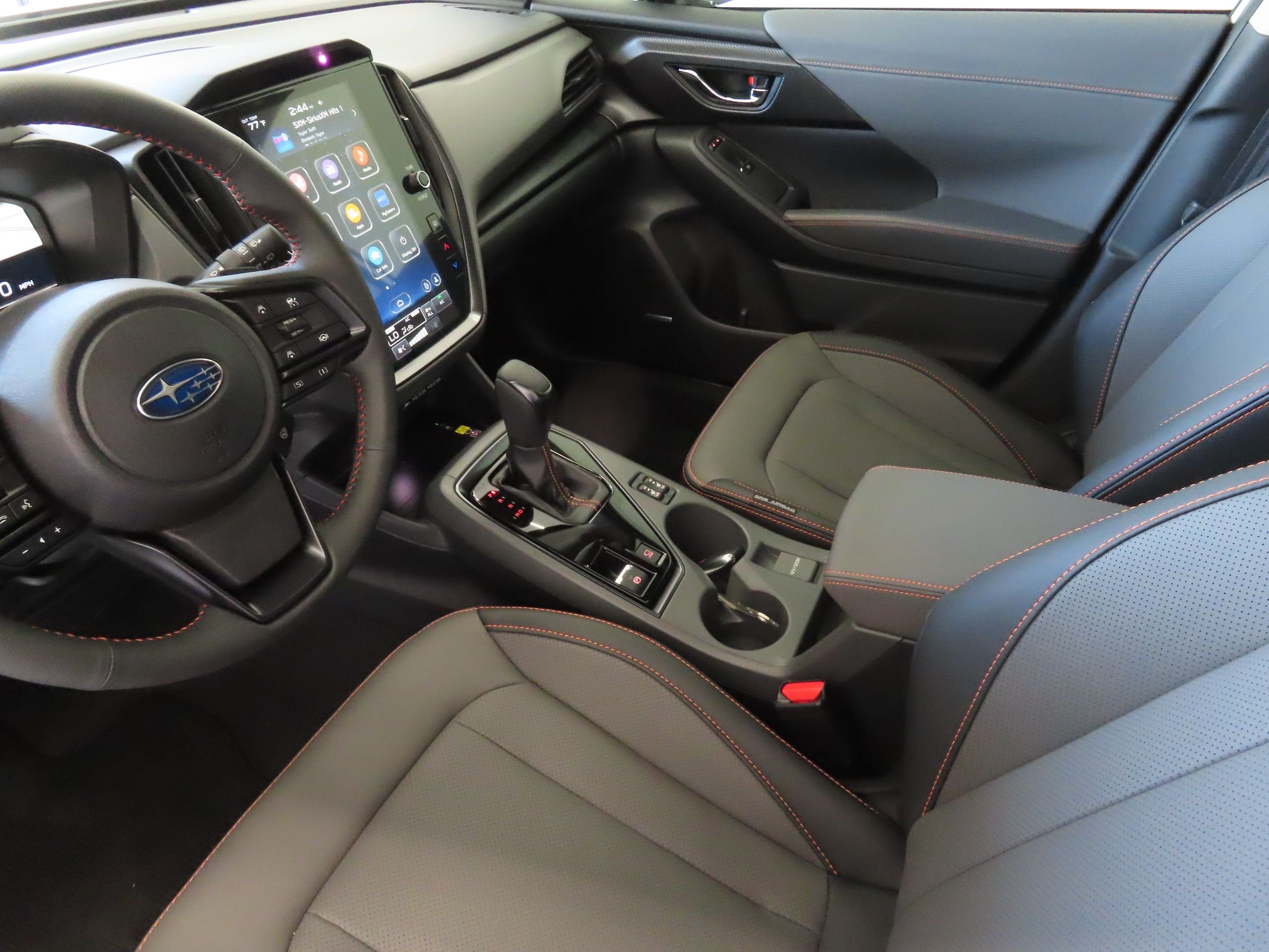 New 2026 CRYSTAL WHITE PEARL Subaru Limited Hybrid image 21