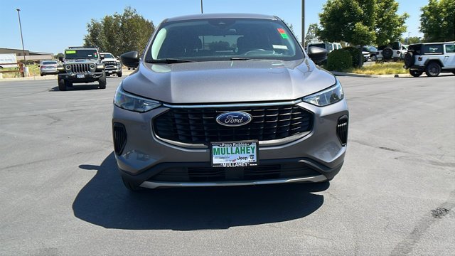 Used 2024 Gray Ford Active image 8