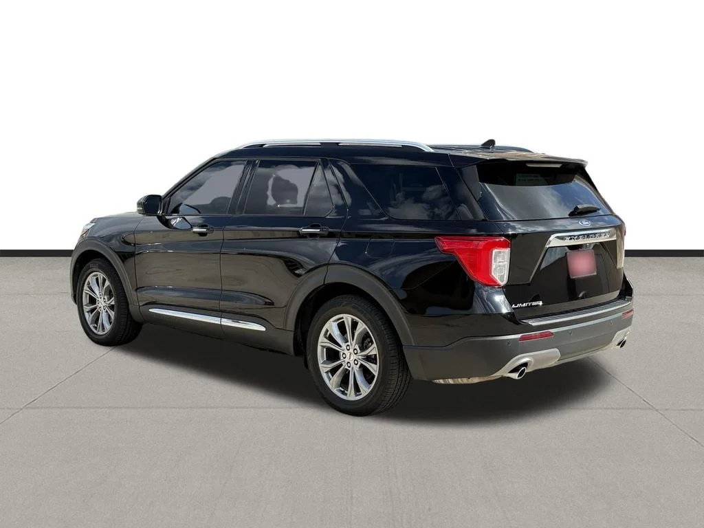 Used 2022 Black Metallic Ford Limited image 7