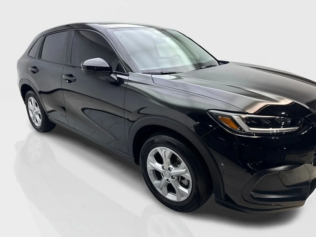 Used 2025 Black Honda LX image 12