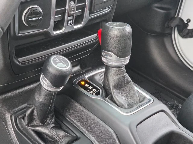 Used 2023 White Jeep Sport S image 16