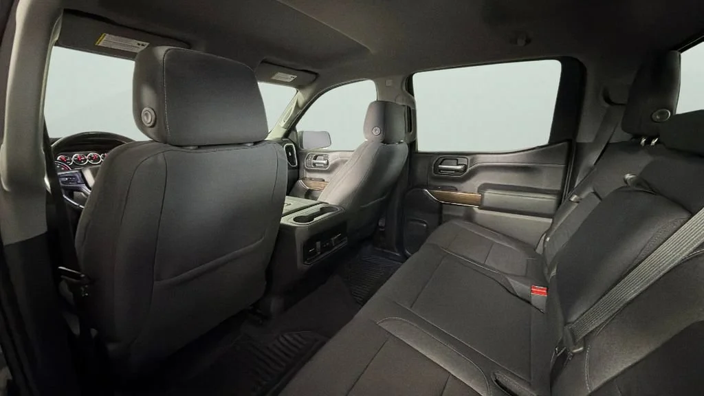 Used 2020 NORTHSKY BLUE METALLIC Chevrolet RST image 28