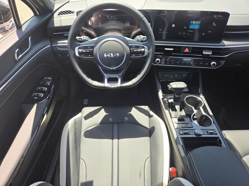 New 2026 Snow White Pearl Kia GT-Line FWD image 9