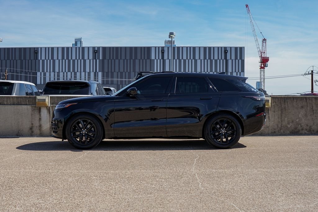 Used 2026 Black Land Rover Dynamic SE image 6
