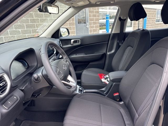 2025 Hyundai Venue SEL - Photo 45