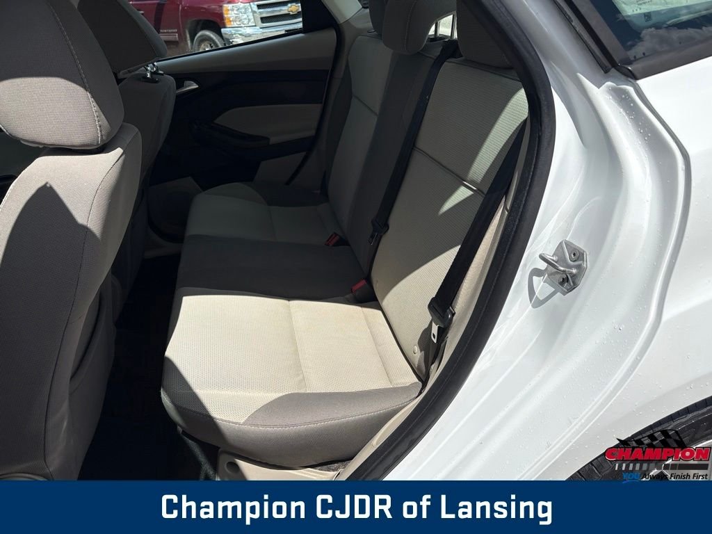 Used 2014 White Ford SE image 11