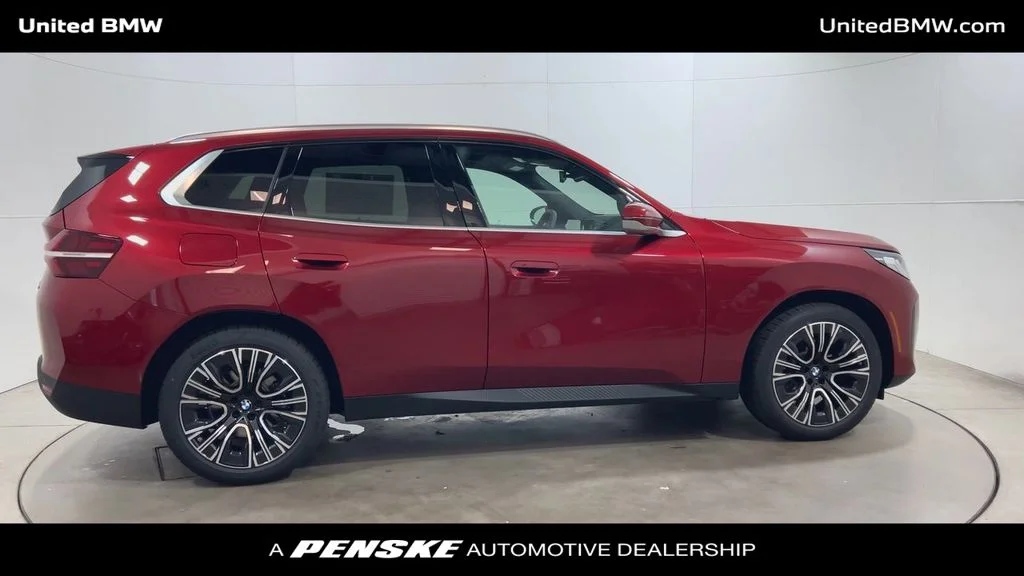 New 2025 Vegas Red Metallic BMW 30 xDrive image 9