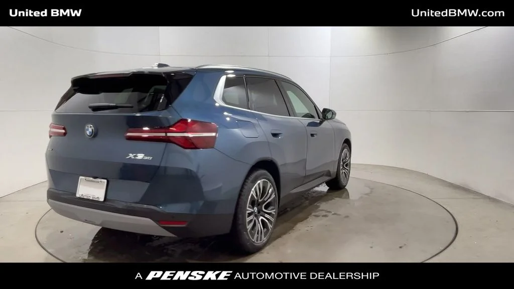 2026 BMW X3 30 - Photo 8